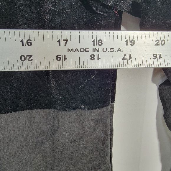 Black-Gray Contrast Mesh Button Front Long Sleeve Casual Shirt For Women Medium - Picture 8 of 8